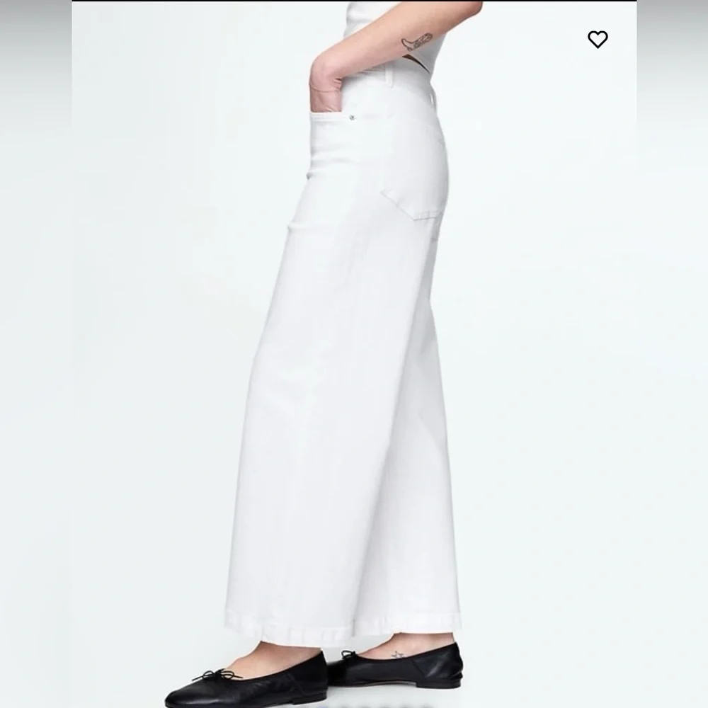 High Rise Stride Wide-Leg Ankle Jeans - Picture 4 of 7